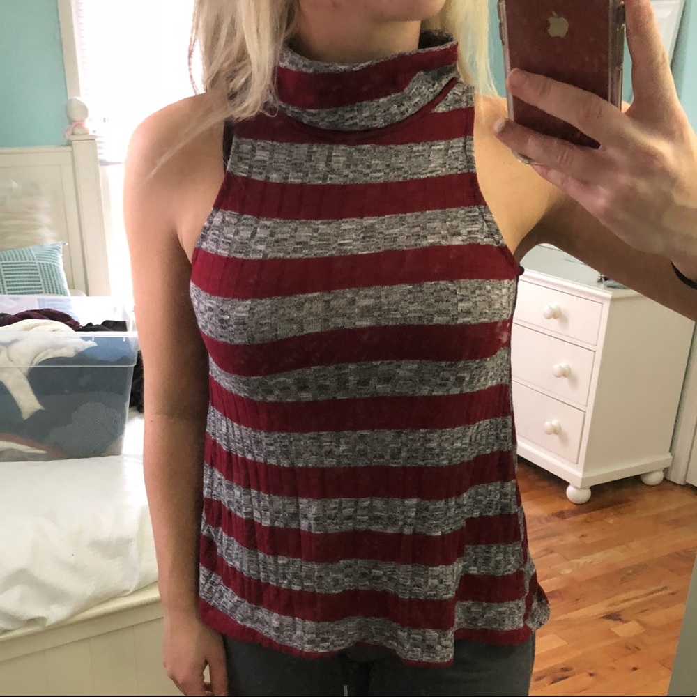 Knit turtle neck tank top
